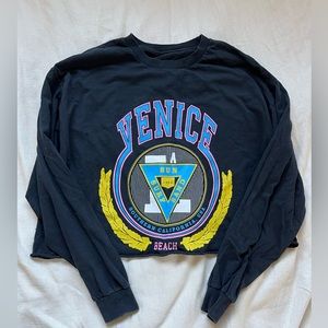 BRANDY MELVILLE JOHN GALT VENICE CROPPED LONG SLEEVE GRAPHIC TEE